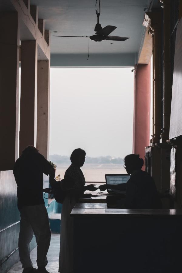 Vishnu Rest House Varanasi Eksteriør bilde
