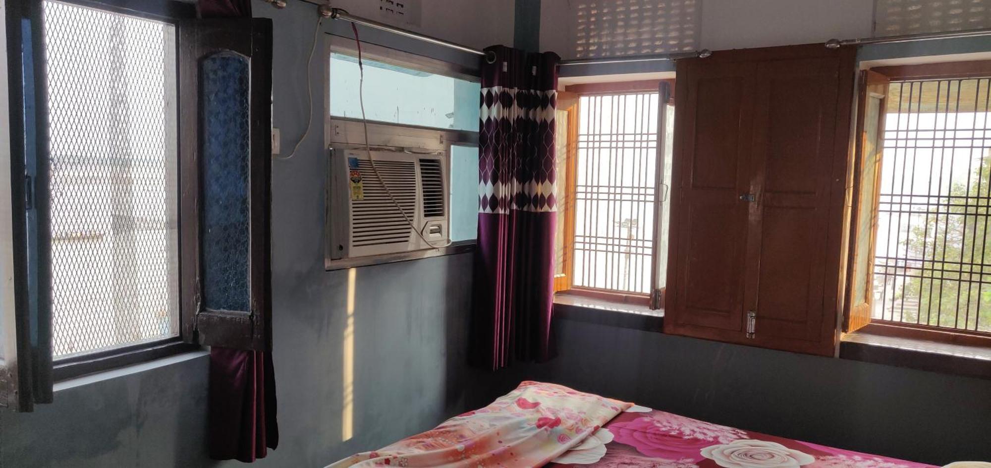 Vishnu Rest House Varanasi Rom bilde