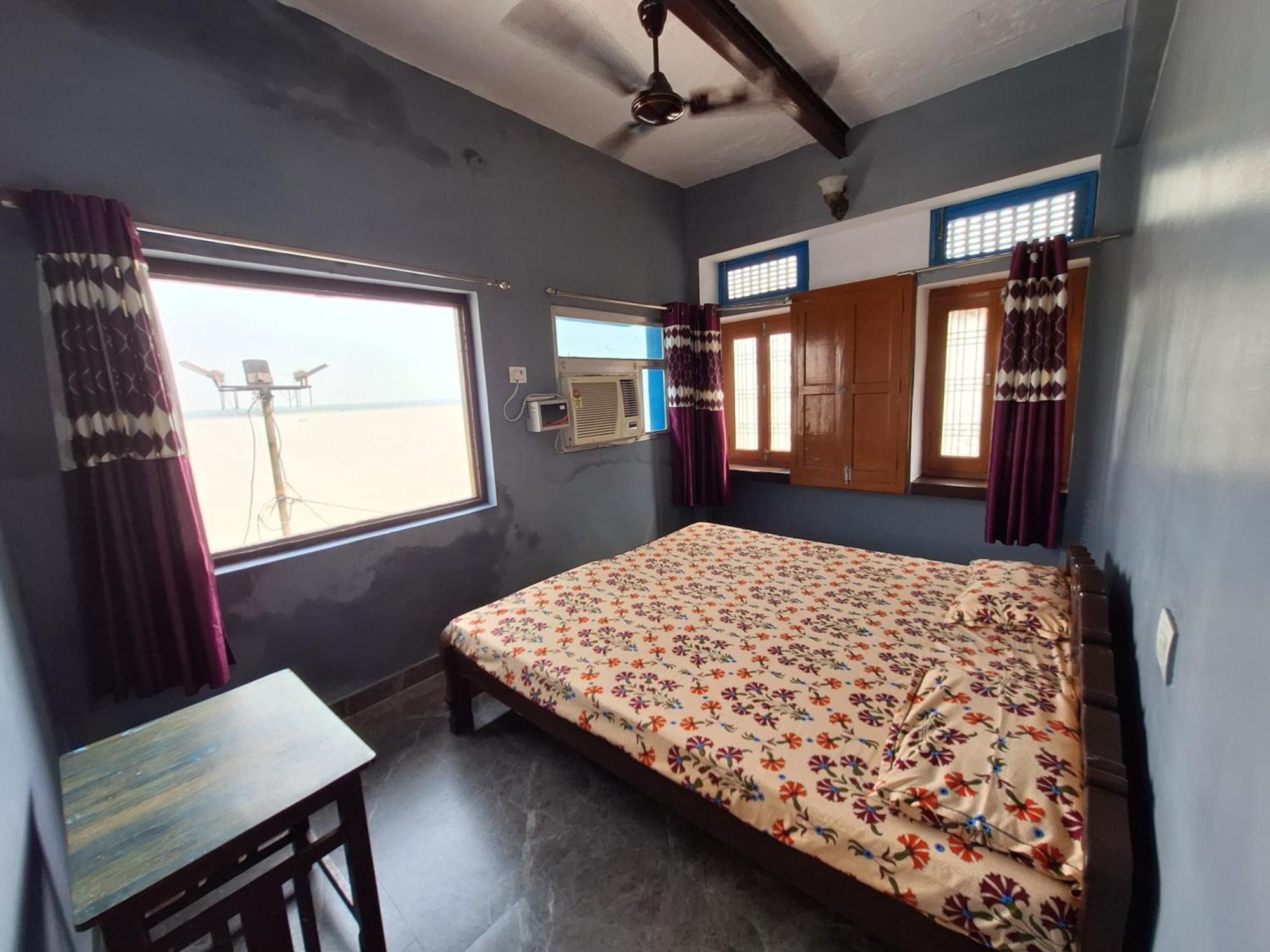 Vishnu Rest House Varanasi Eksteriør bilde