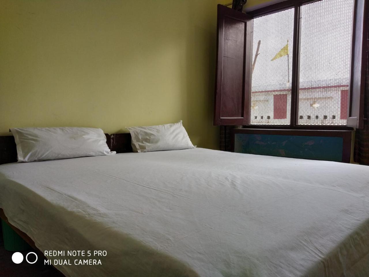 Vishnu Rest House Varanasi Eksteriør bilde